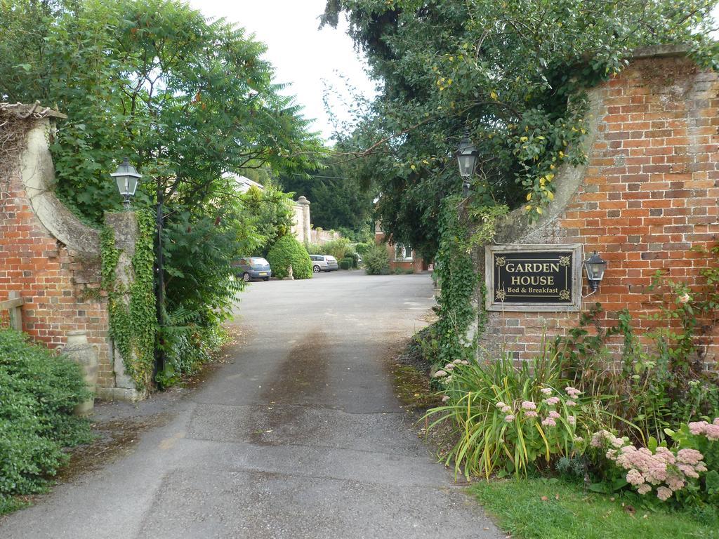 Bed and Breakfast The Garden House Grittleton Exteriér fotografie